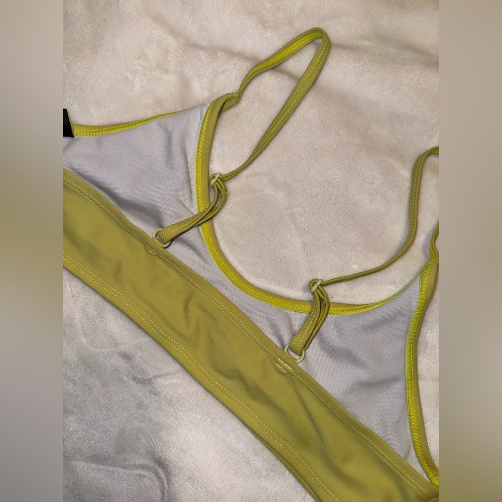 Boutine LA Large Butter Adjustable Top - Picture 6 of 7